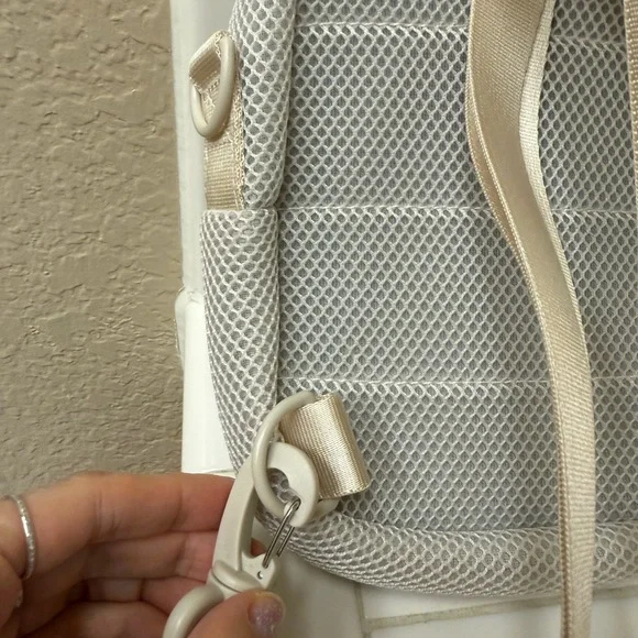 Adidas Alumina cream Mini Backpack or crossbody - Picture 7 of 10
